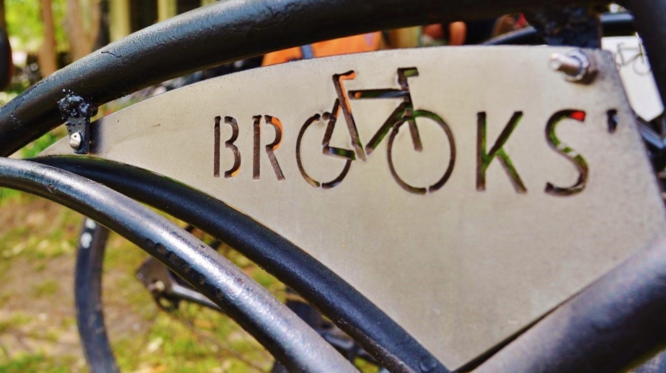 Brooks’ Bike Shop Offers Rentals, Repairs & New Rides